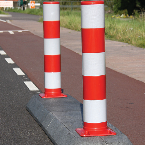 PLASTIC TRAFFIC PILLARS OR FLEXIBLE BOLLARDS – Pioneer Swift